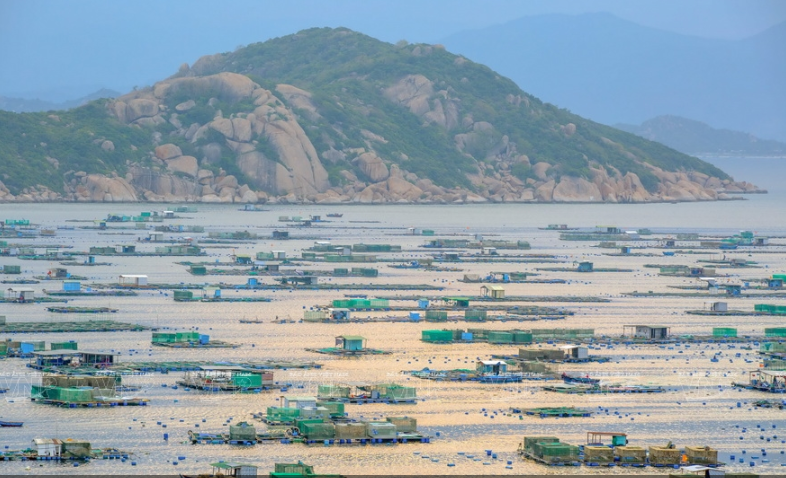 平巴岛位于庆和省金兰市，被命名为龙虾之岛。图自越通社