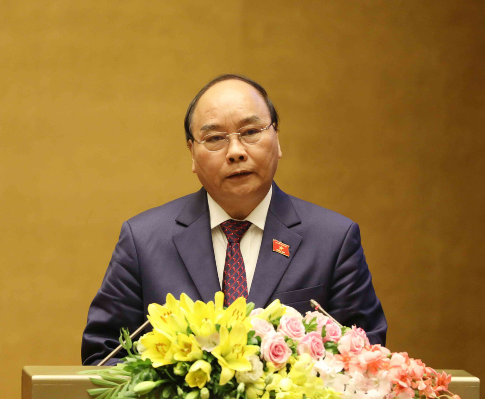 政府总理阮春福发表讲话。图自越通社