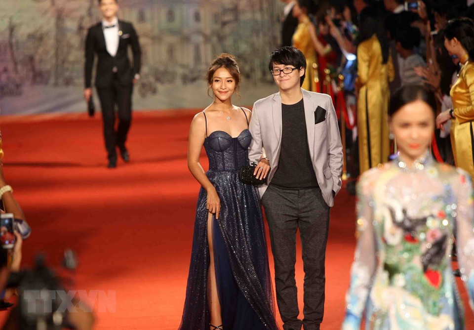  第5届河内国际电影节吸引了国内外众多艺术家、演员、导演、电影制片人一同参加。越通社记者 青松 摄