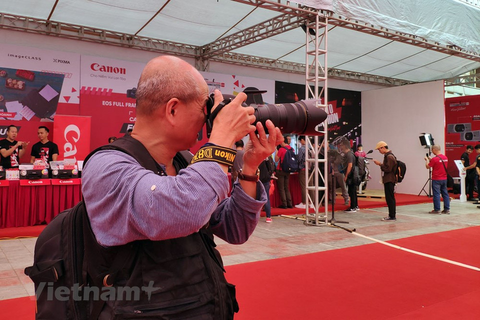 此次活动的参赛者。图自越通社