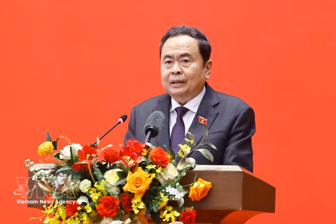 vnanet-potal-chu-tich-quoc-hoi-chu-tri-hoi-nghi-cong-bo-cac-quyet-dinh-ve-cong-tac-nhan-su-8693873.jpg