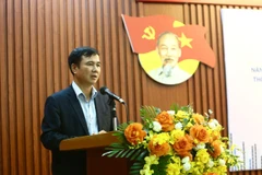 越南科学技术部副部长裴世维发表讲话。图自互联网
