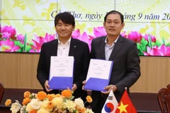 芹苴市科学技术局与韩国企业签署合作备忘录。图自越通社