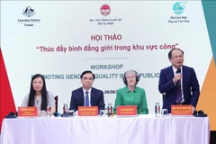 参会代表。图自越通社