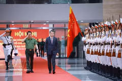越共中央政治局委员、政府总理黎明兴出席前来出席2026年上半年公安工作初步总结会议。图自越通社