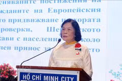 胡志明市越南与保加利亚友好协会主席黄泰兰发表讲话。图自越通社