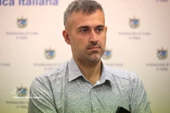 这是意大利安提奥出版社亚洲地区负责人、越南事务专家朱利奥·基纳皮。图自越通社