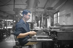 万福丝绸村将技术和数字化转型应用于生产中。图自越通社