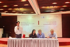 河内博物馆馆长阮进佗在研讨会上发表讲话。图自越通社