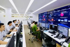 消除制度和政策障碍将有助于企业在数字经济中实现突破。图自《人民报》