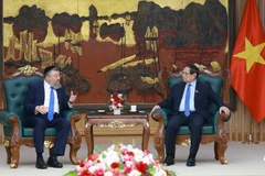 越南政府总理范明政在会见以色列劳工部长拉比·约阿夫·本·图尔。图自越通社