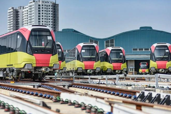 到2045年河内城市铁路线路投资资金需求554.4亿美元。图自Vietnam+ tau-nhon-08102021-9523.jpg.webp