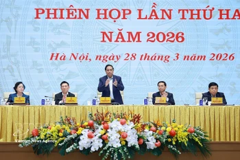 范明政总理主持召开会议。图自越通社