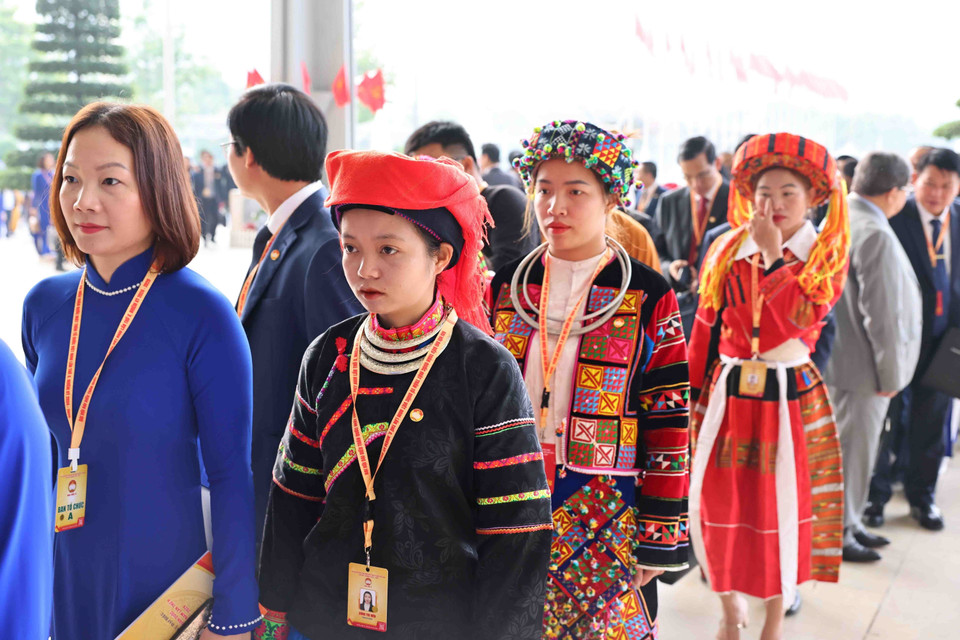 代表们出席越南祖国阵线第十届全国代表大会开幕式。图自越通社