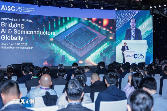 3月12日开幕的半导体技术革命学术研讨会场景。图自越通社 info-2-1.png