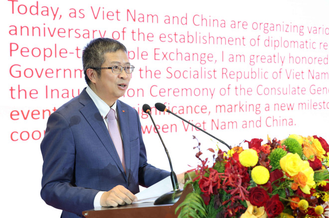 越南驻华大使范清平在仪式上致辞。图自越通社 vna-potal-khai-truong-tong-lanh-su-quan-viet-nam-tai-trung-khanh-trung-quoc-8373211.jpg