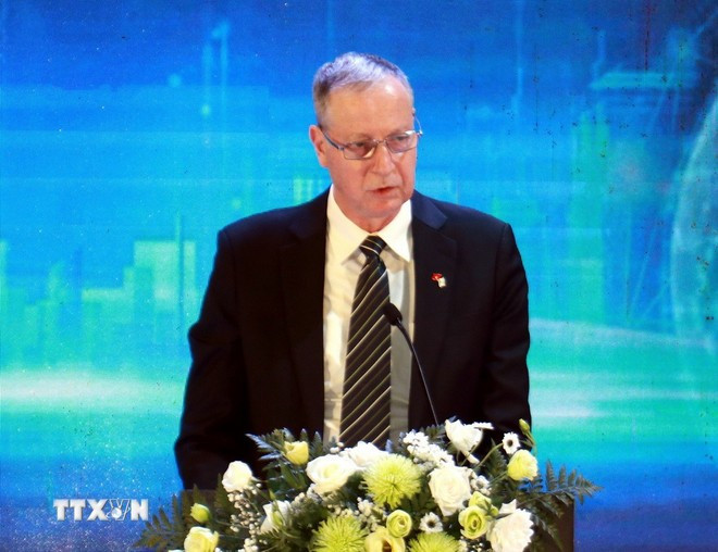 以色列驻越大使亚龙·梅耶 ds-israel.jpg