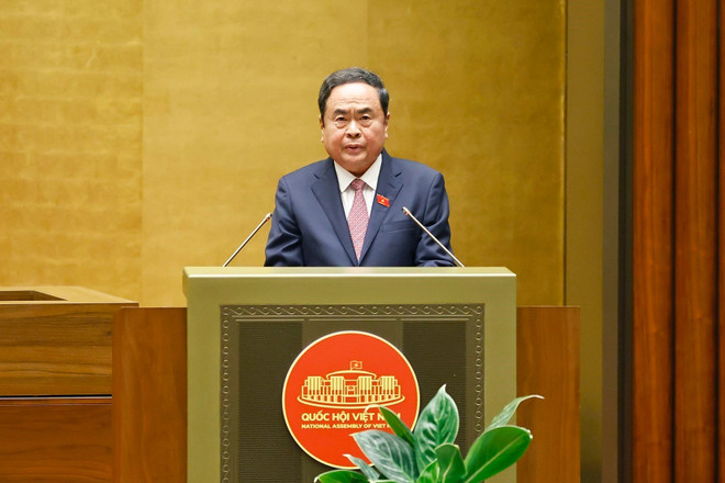越南国会主席陈清敏在闭幕式上致辞。图自越通社 chu-tich-quoc-hoi-tran-thanh-man-phat-bieu-be-mac-ky-hop-anh-doan-tan-ttxvn.jpg
