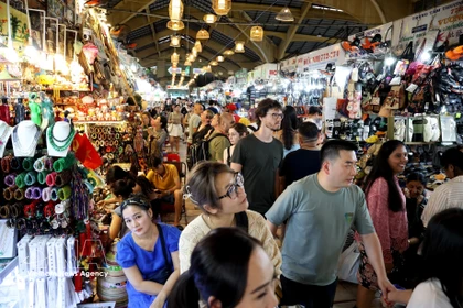 胡志明市努力实现2026年接待国际游客1100万人次的目标。图自越通社