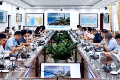 2027年APEC领导人会议周国际媒体中心建设协调工作审议会议。图自越通社