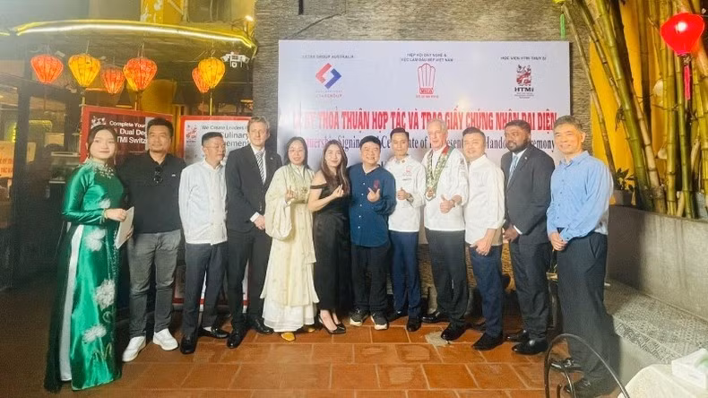 越南提升符合国际标准的厨艺人力资源培训能力。图自越南人民报