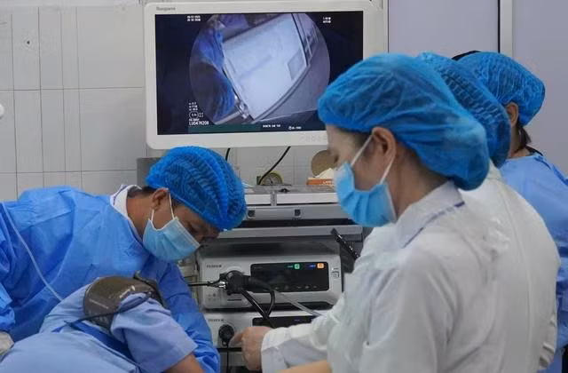 越南九龙江三角洲地区首次开展超声内镜技术。图自互联网