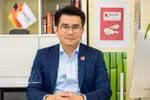 《越南之乡》杂志总编辑范庆南。图自越通社