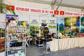 在摩洛哥一展会的越南展区。图自越通社