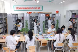河内拥有超过1100家图书馆以及众多文化教育类公共场所。（图为：金莲高中图书馆。