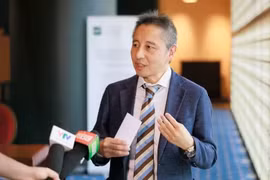 大和证券集团研究所研究员、日本国际协力机构专家小岛和伸。图自越通社