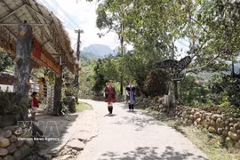 劳寨村的吸引力不仅来自大自然，还在于当地赫蒙族同胞的文化生活。图自越通社