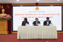 1月29日在河内举行的工贸部例行记者会。图自越通社