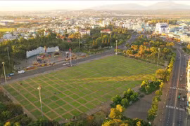 大团结广场全景。图自《越南之声》
