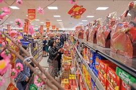 附图。