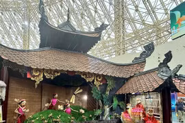 越南木偶艺术展区。图自越通社