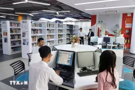 胡志明市孙德胜大学的图书馆。图自越通社