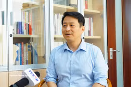 中国中央民族大学教授、中国中央电视台国际时讯（CGTN）特约评论员曲强。图自越通社