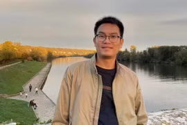 法国电力集团（EDF）EPR2核电项目建筑队伍总工程师杨成南。图自越通社