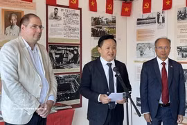 法国共产党负责对外事务部部长樊尚·布雷（Vincent Boulet）于2024年9月出席《人民报》展馆剪彩/开幕仪式。图自越通社