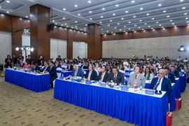 第三届首都经济论坛（CEF III 2026）8日下午在河内举行。图自新河内报