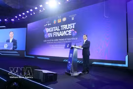 越南公安部副部长范世松上将在开幕式上致辞。图自越通社