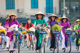 越南妇女：弘扬优良传统，自信迈入新时代