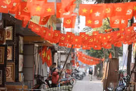 首都河内人民热切期待越共十四大召