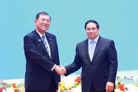 越日共同致力于将两国关系推向新高度