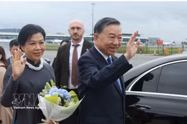 越共中央总书记、国家主席苏林及夫人开始对欧盟和比利时进行正式访问