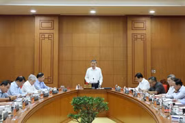 完善党员参与民营经济的规定，为发展注入动力