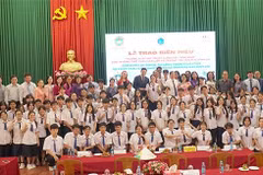 授证仪式现场。图自外交部