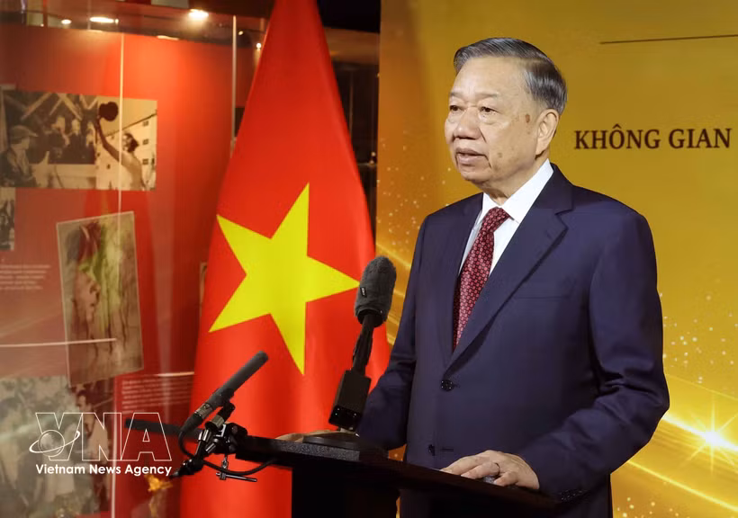 越共中央总书记、国家主席苏林出席“越俄文化遗产与文化交流空间”启动仪式并发表讲话。图自越通社
