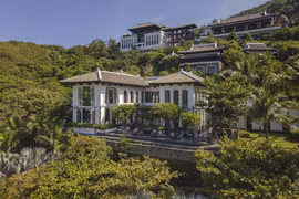 岘港洲际阳光半岛度假村的La Maison 1888餐厅。图自互联网