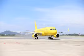 Vietravel Airlines引进一架全新空客A321飞机。图自越通社